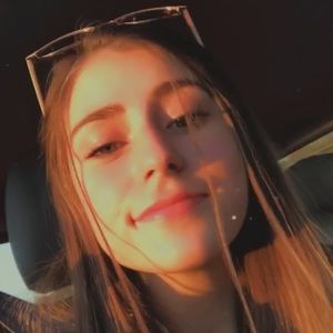 Meet your Posher, Marisa